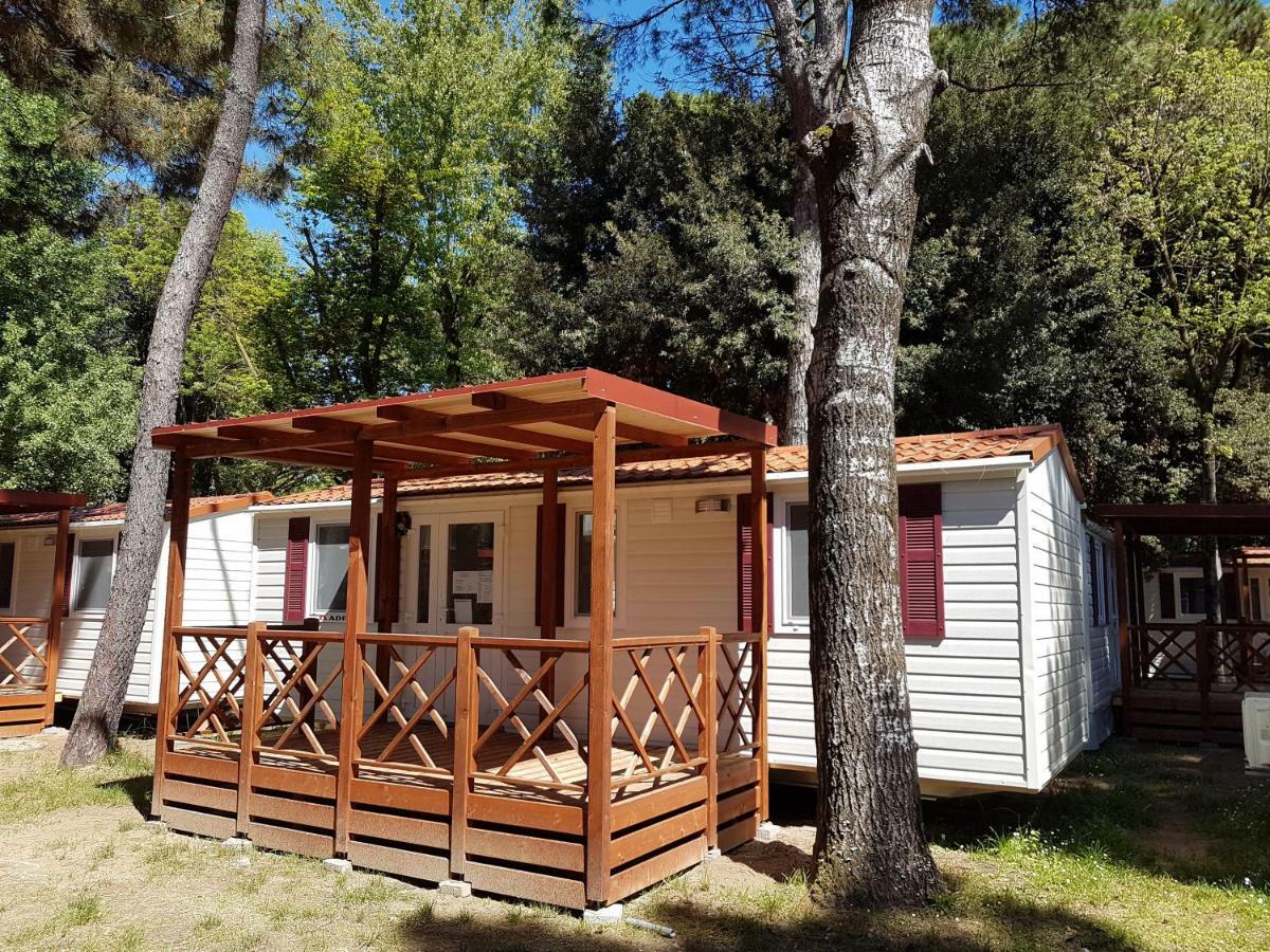 Victoria Mobilehome In Centro Vacanze San Francesco Дуна Верде Екстериор снимка